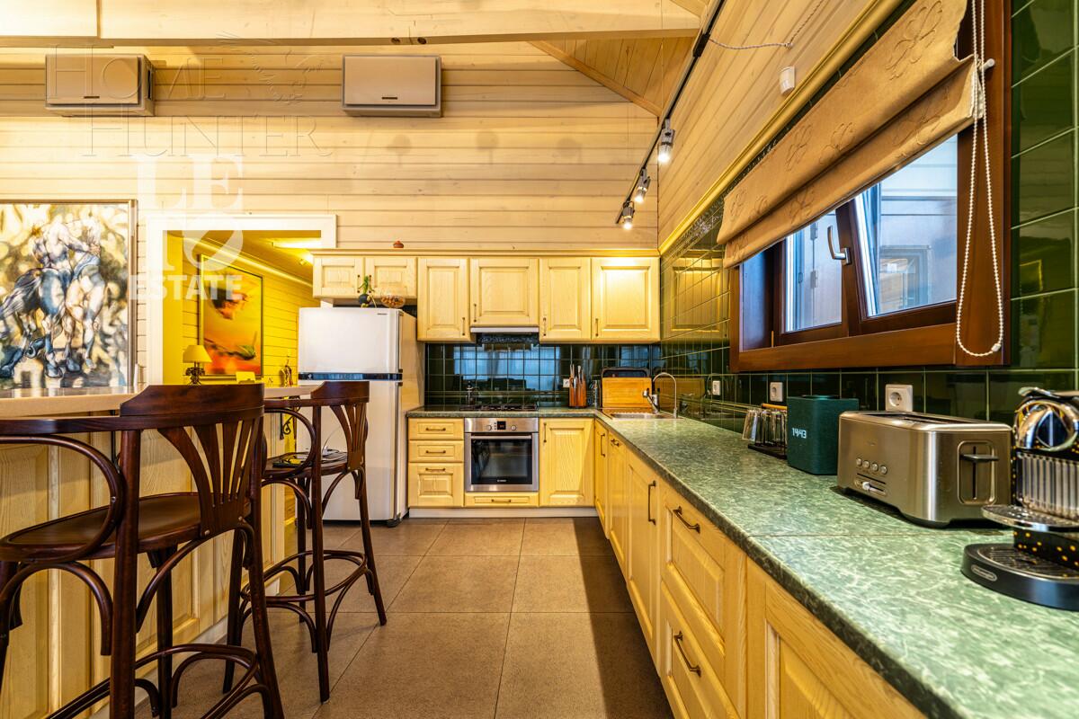 2-этажный коттедж 443 м² с отделкой