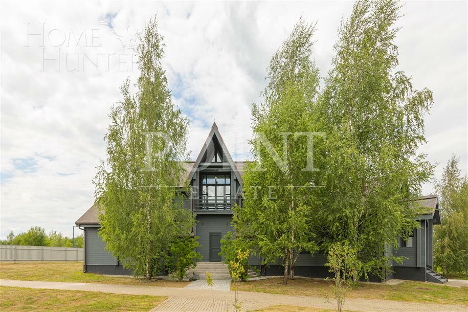 2-этажный коттедж 380 м² с отделкой