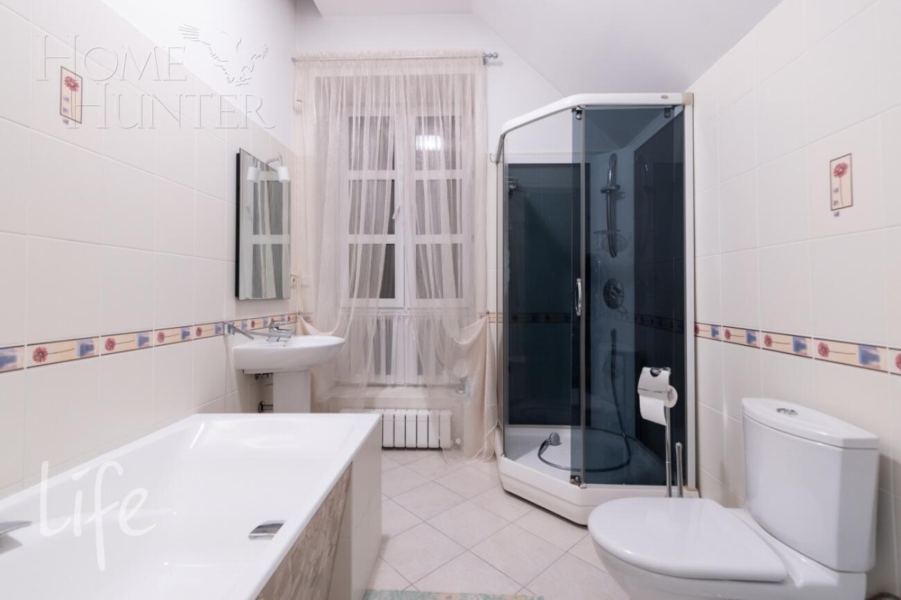 2-этажный коттедж 340 м² с отделкой