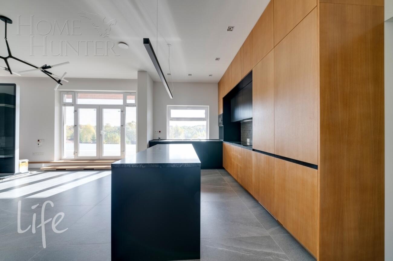 2-этажный коттедж 368 м² с отделкой