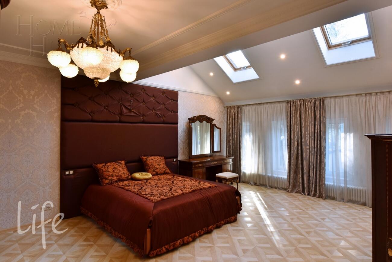 2-этажный таунхаус 385 м² с отделкой