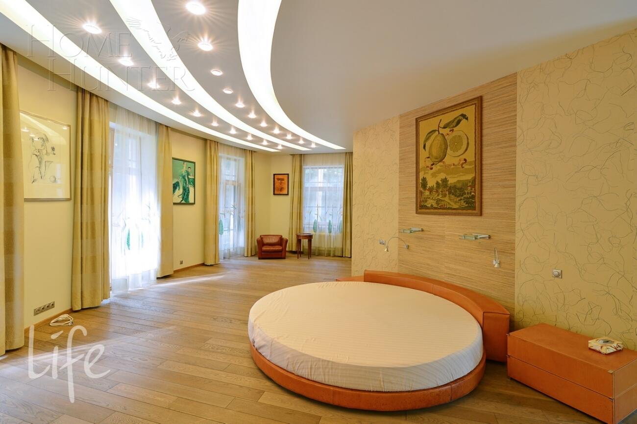 2-этажный коттедж 850 м² с отделкой