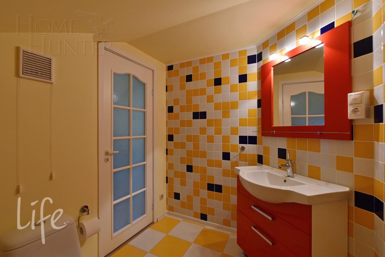 2-этажный коттедж 560 м² с отделкой