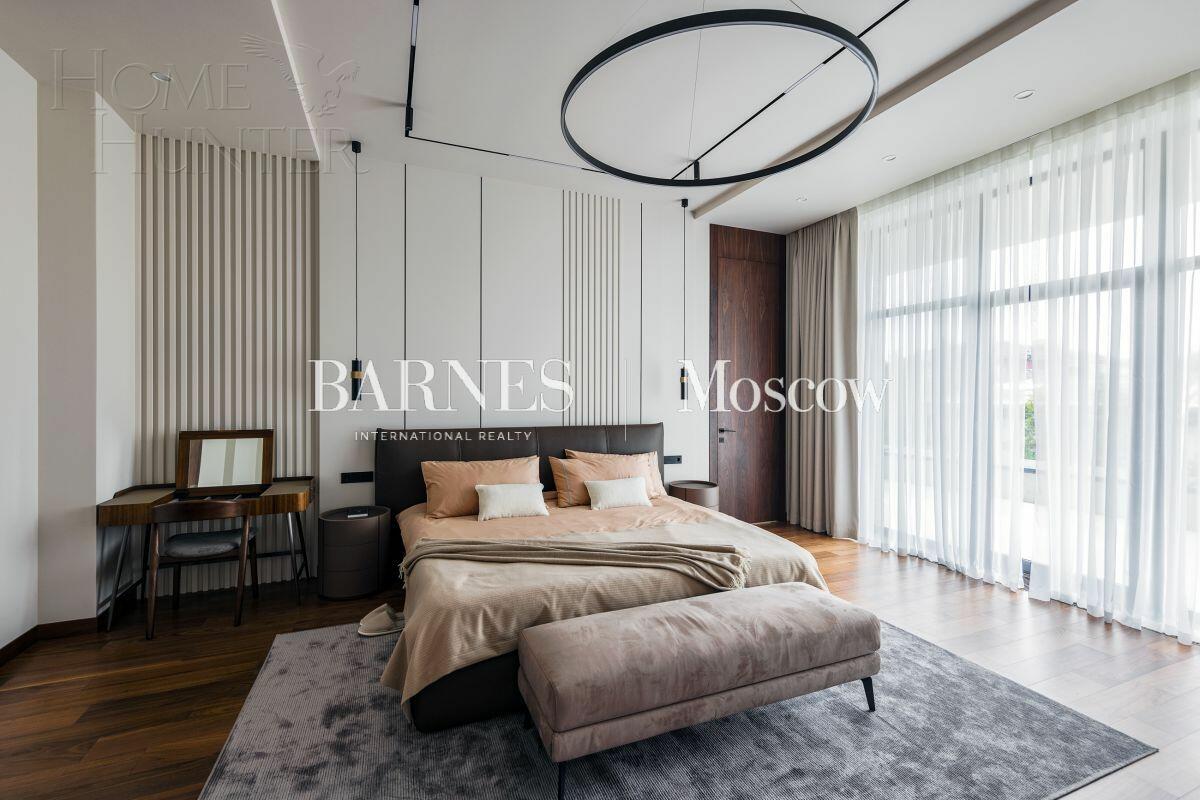 2-этажный коттедж 705 м² с отделкой