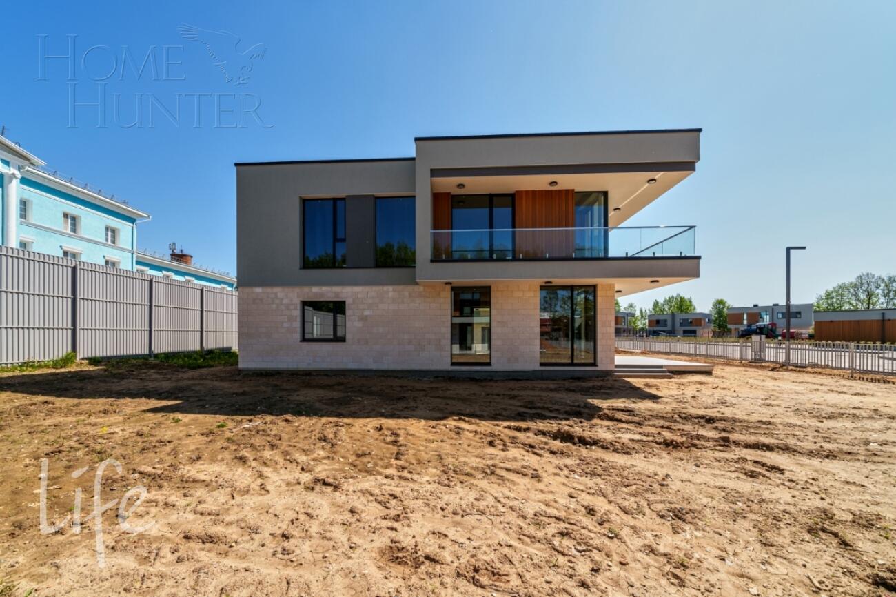 2-этажный коттедж 363 м² без отделки