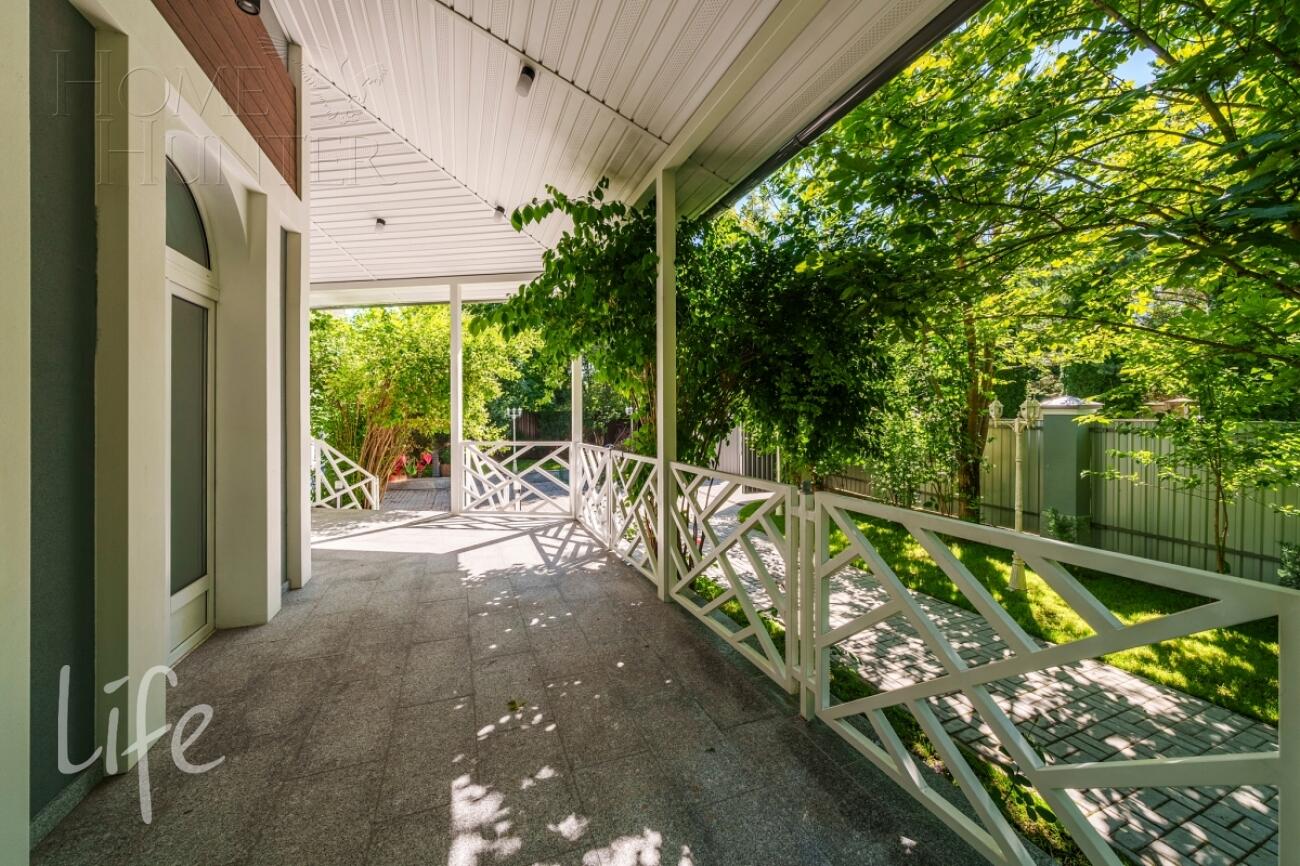 2-этажный коттедж 443 м² с отделкой