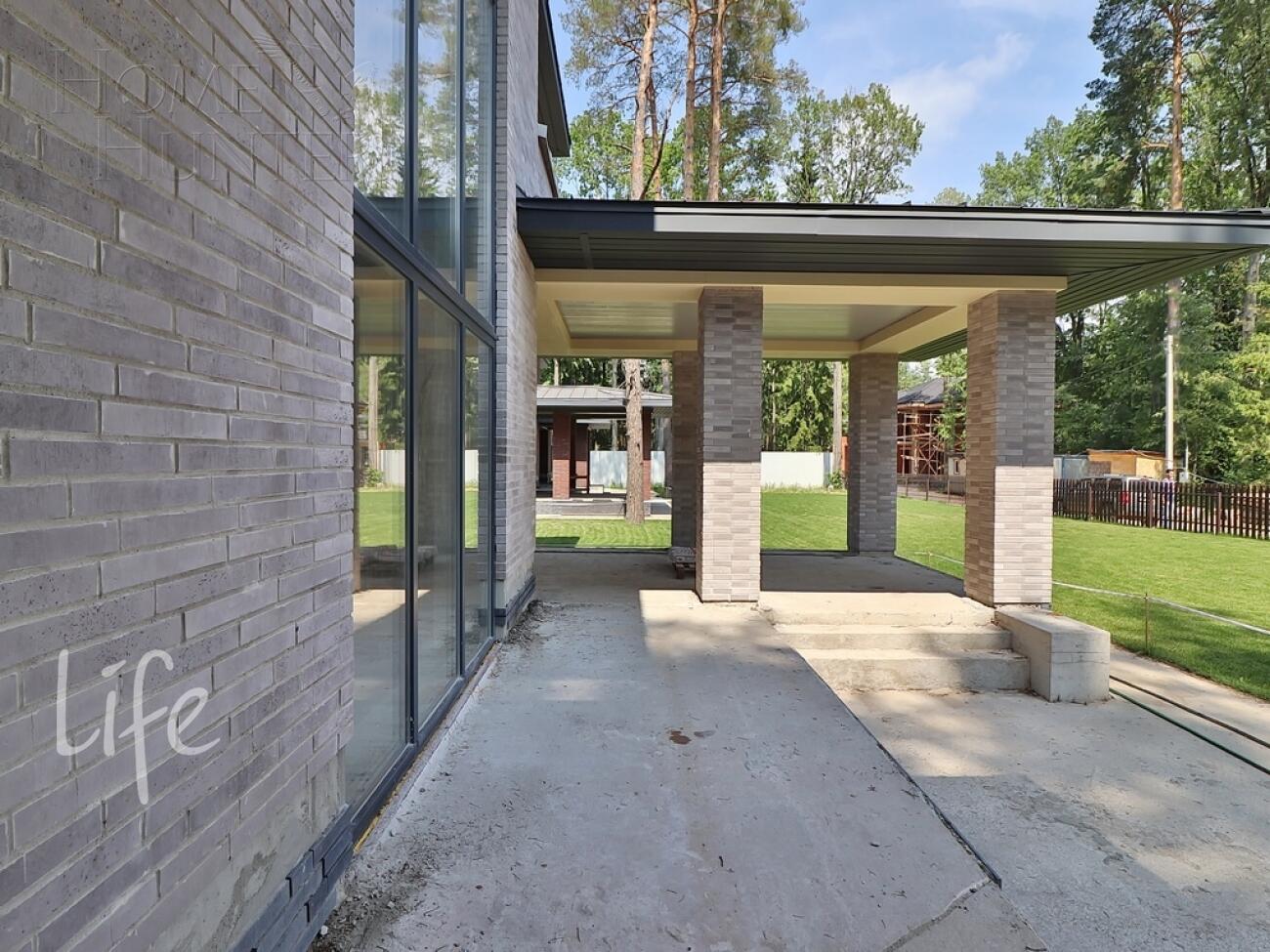 2-этажный коттедж 460 м² без отделки