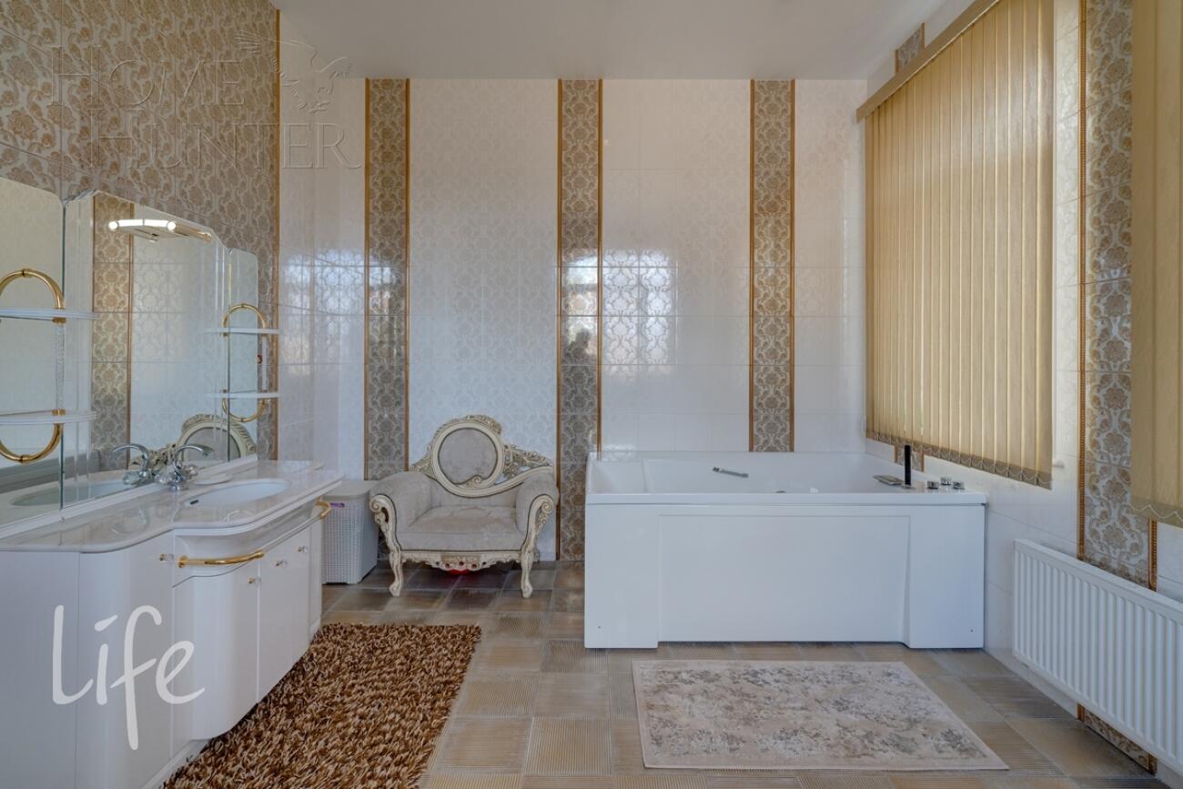 2-этажный коттедж 818 м² с отделкой