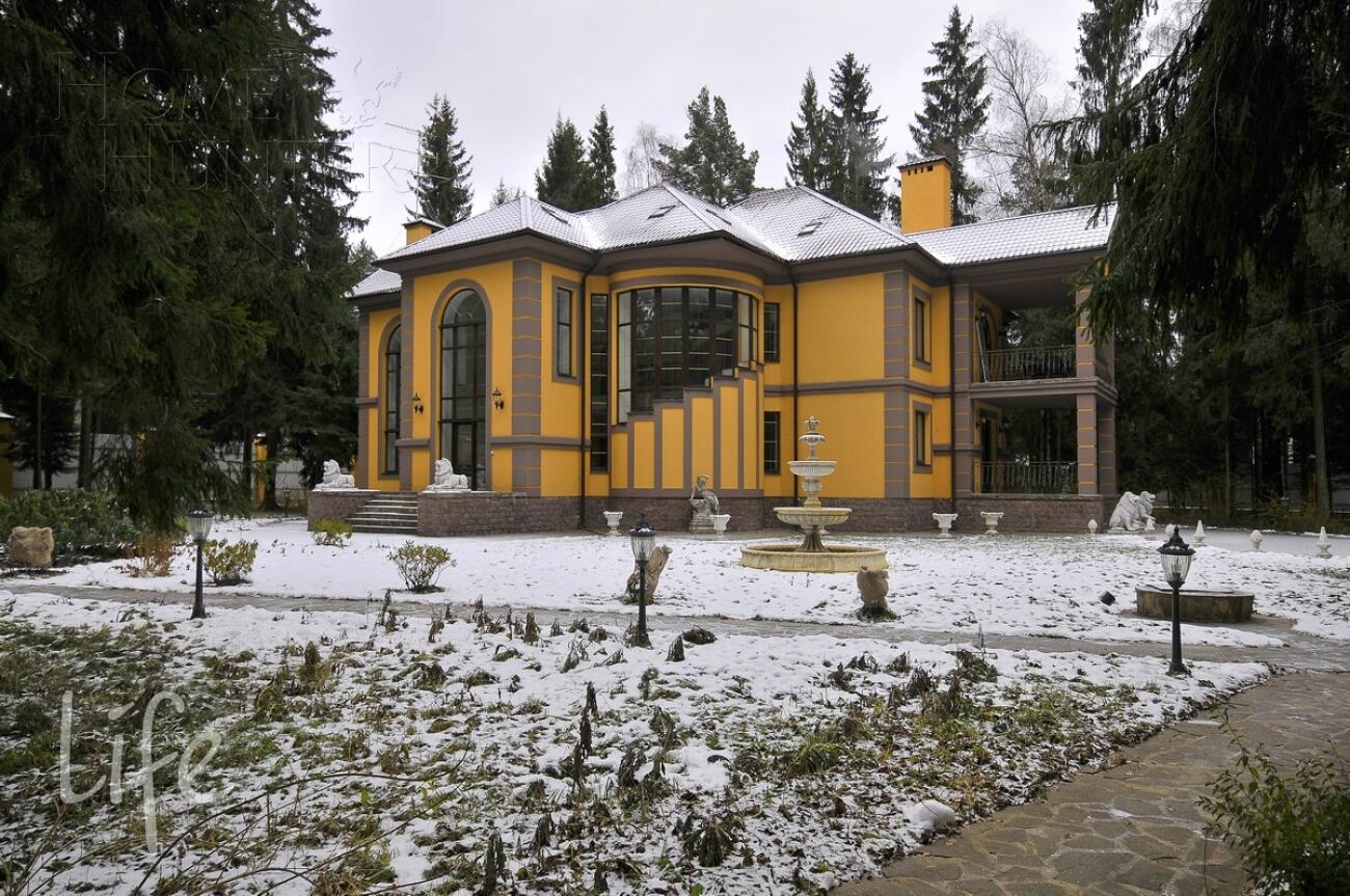 2-этажный коттедж 1 500 м² с отделкой