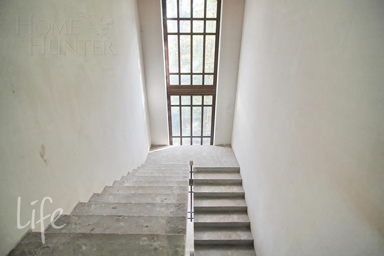 2-этажный коттедж 900 м² без отделки