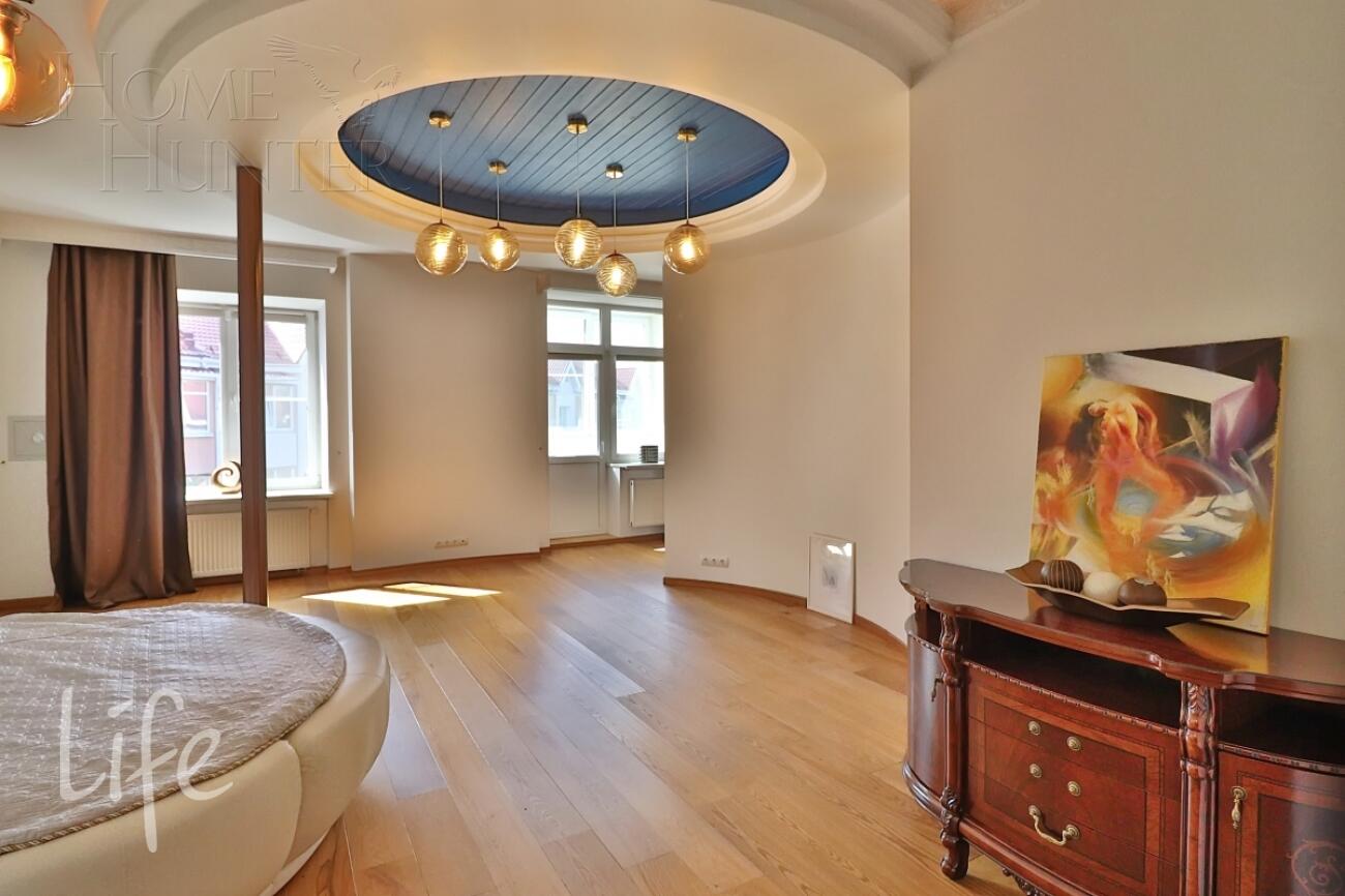 3-этажный таунхаус 408 м² с отделкой