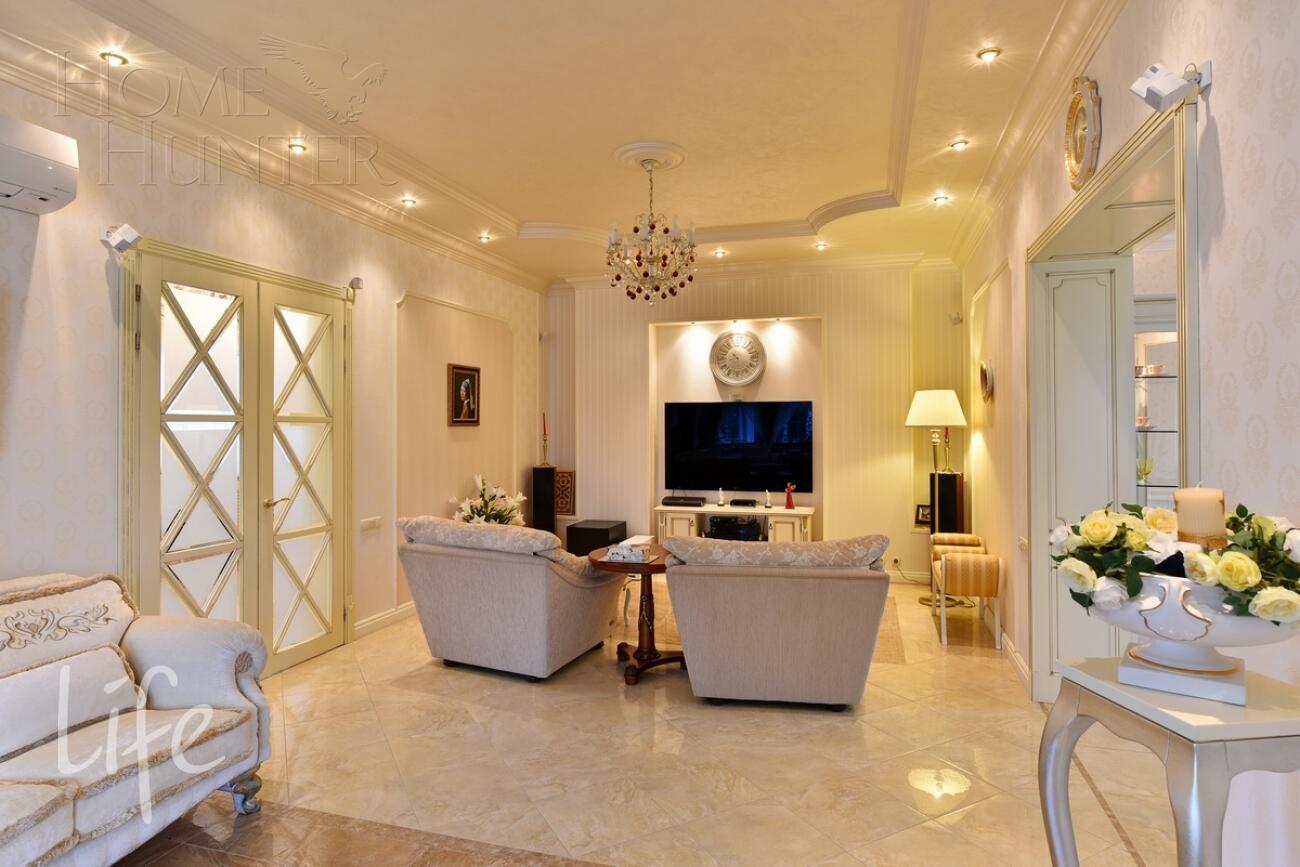 2-этажный коттедж 560 м² с отделкой