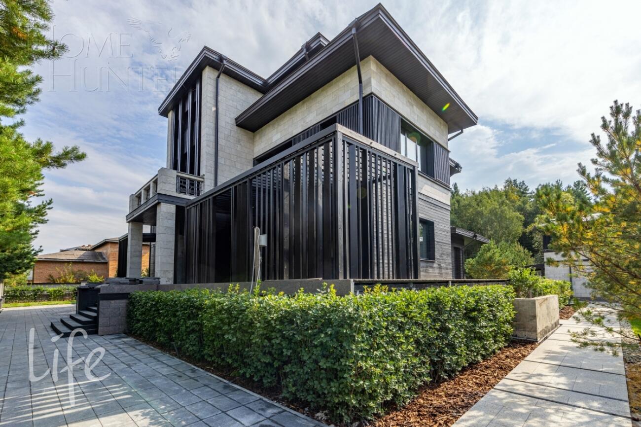 2-этажный коттедж 1 269 м² без отделки