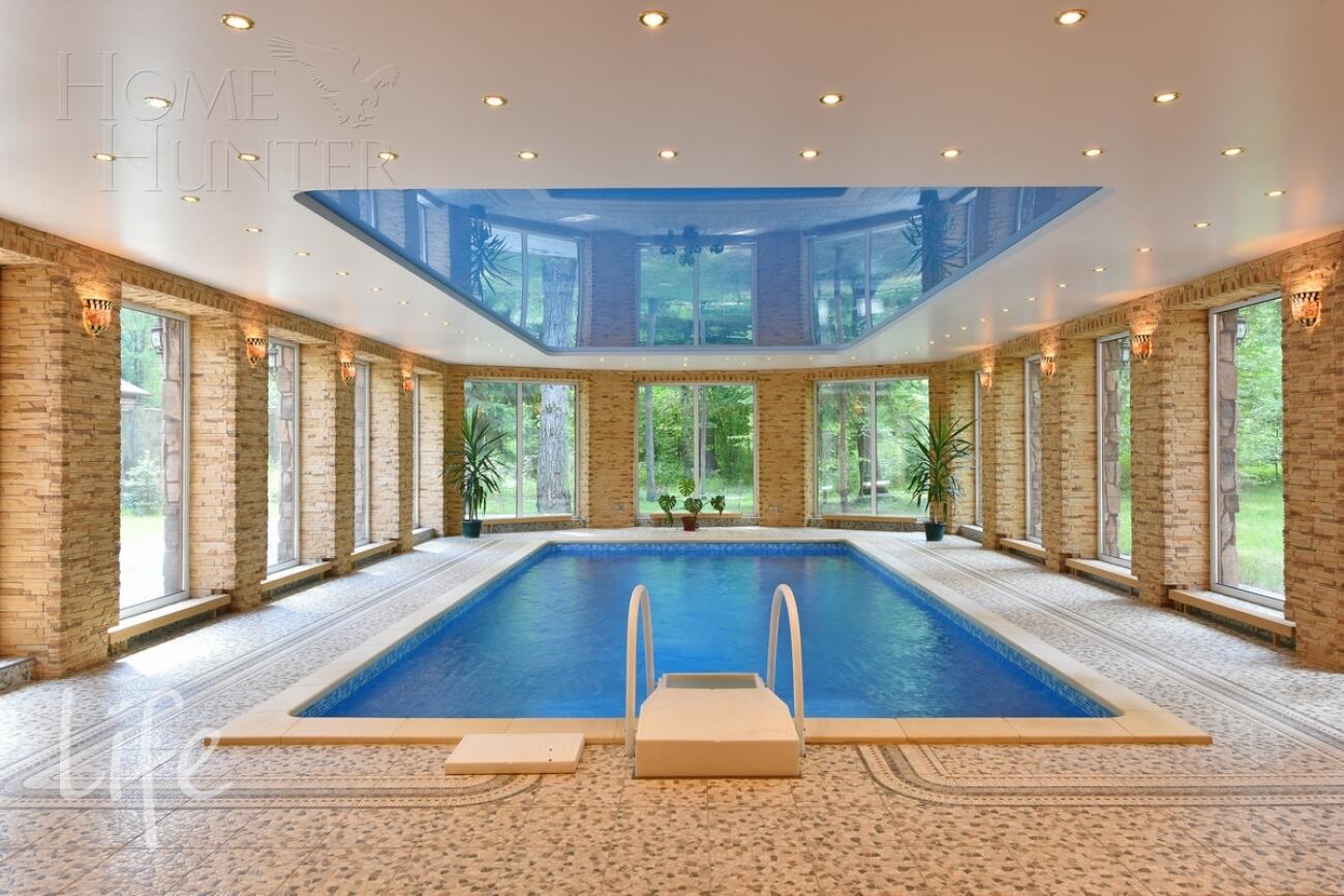 2-этажный коттедж 1 500 м² с отделкой