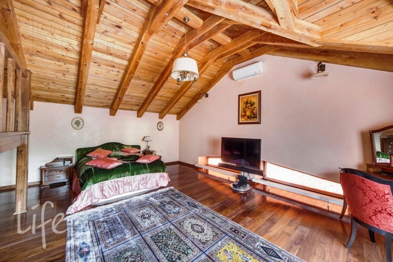 2-этажный коттедж 800 м² с отделкой