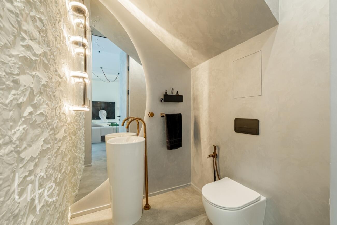 3-этажный таунхаус 238 м² с отделкой