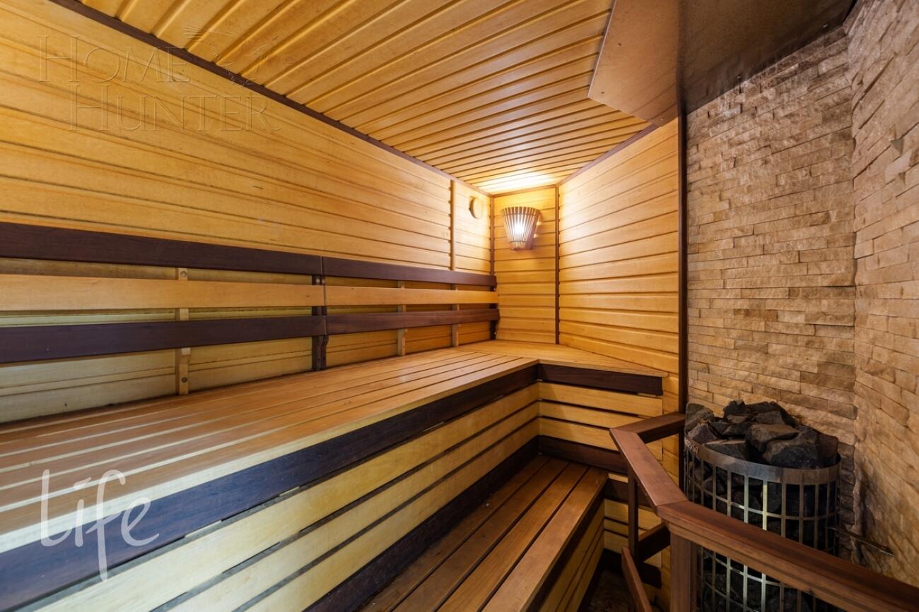 2-этажный коттедж 500 м² с отделкой