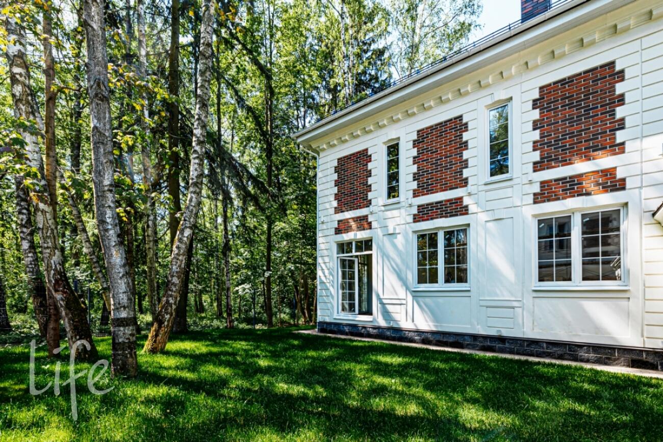 2-этажный коттедж 280 м² без отделки