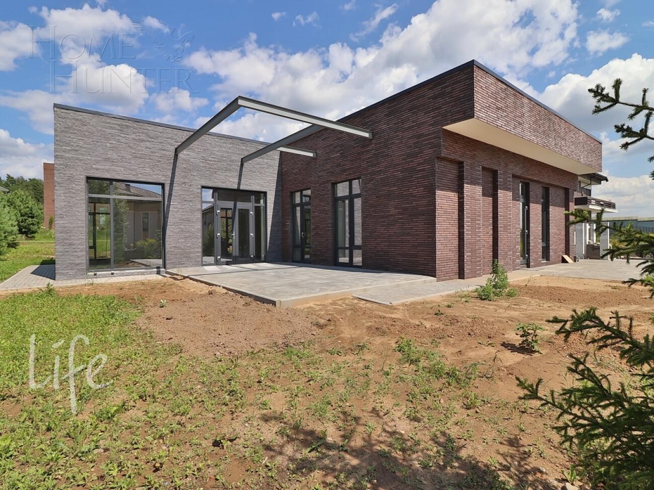 1-этажный коттедж 250 м² без отделки