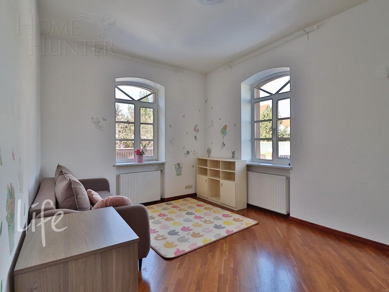 2-этажный коттедж 450 м² с отделкой