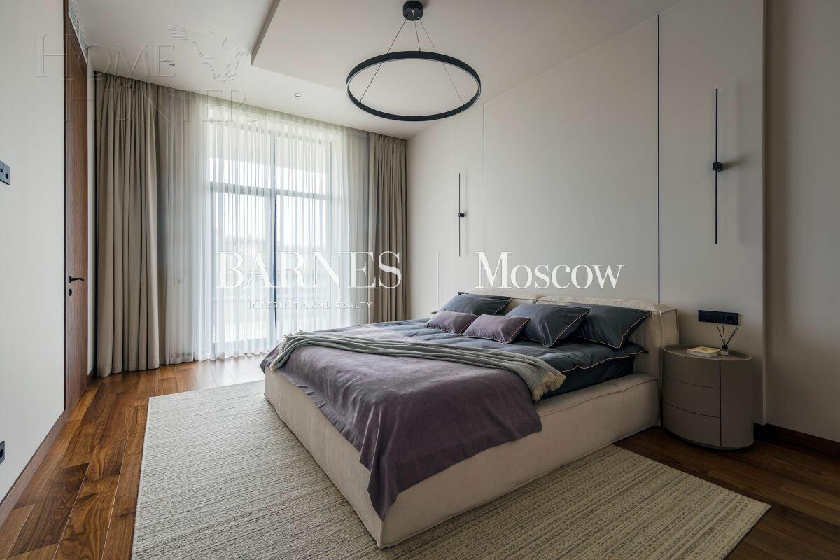 2-этажный коттедж 705 м² с отделкой