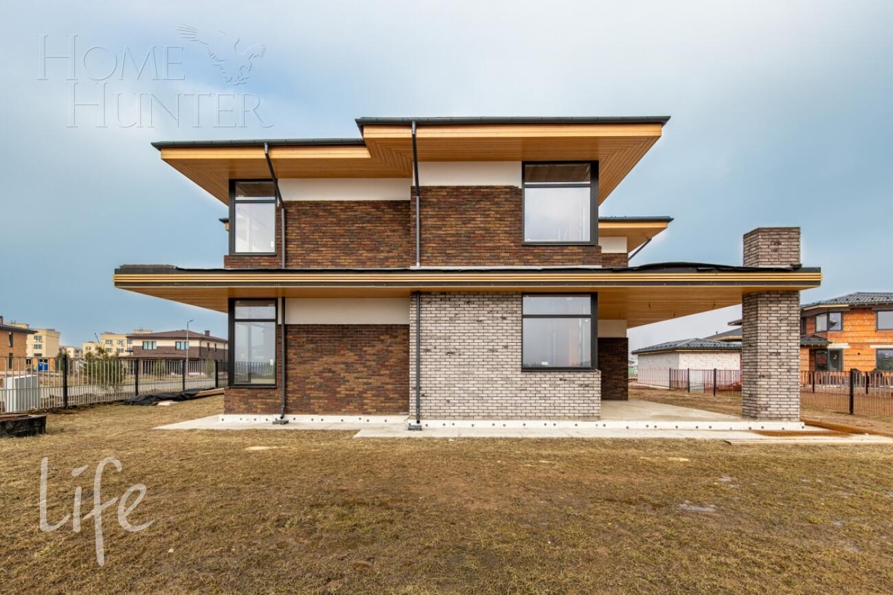 2-этажный коттедж 260 м² без отделки