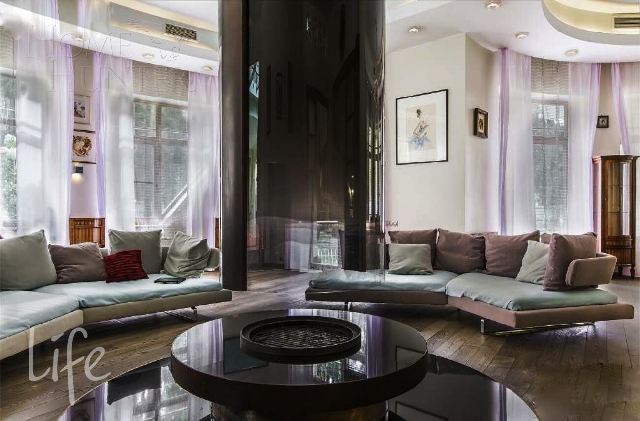 2-этажный коттедж 850 м² с отделкой