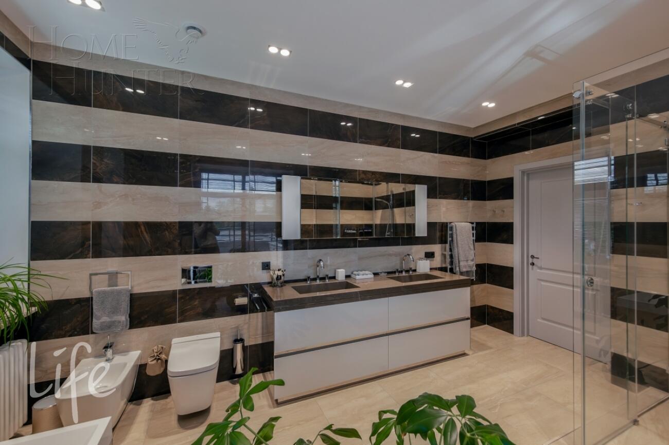 2-этажный коттедж 550 м² с отделкой