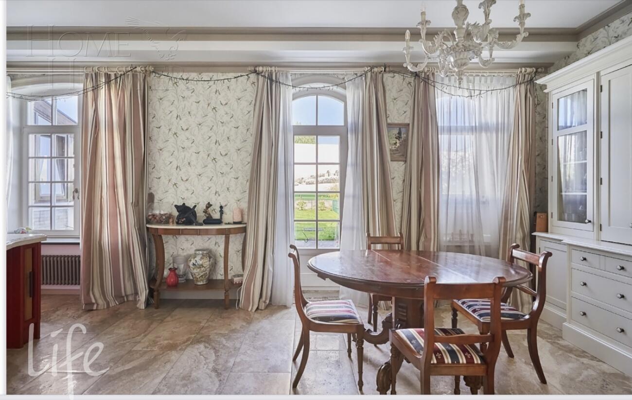 2-этажный таунхаус 233 м² с отделкой