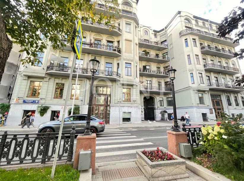 5-КОМН. КВАРТИРА С ОТДЕЛКОЙ 147.2 М² НА 4 ЭТАЖЕ