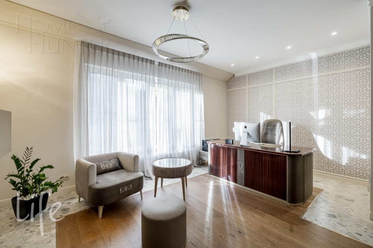 2-этажный коттедж 550 м² с отделкой