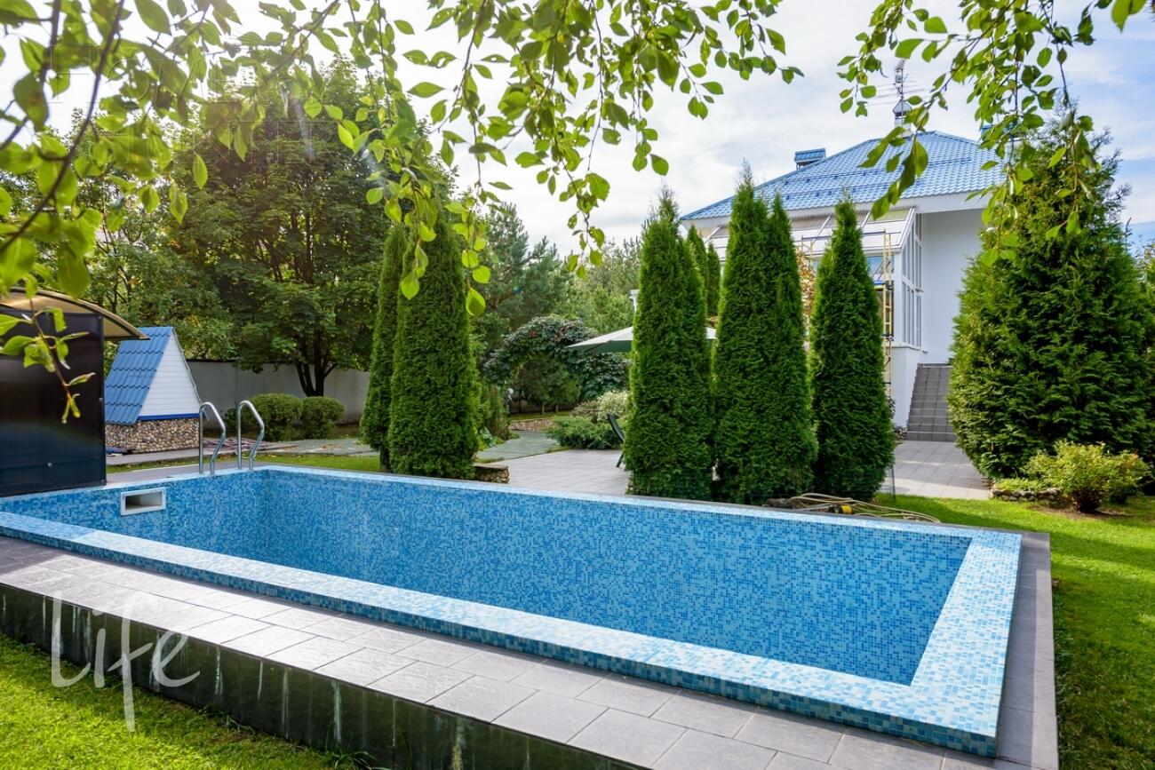 2-этажный коттедж 380 м² с отделкой