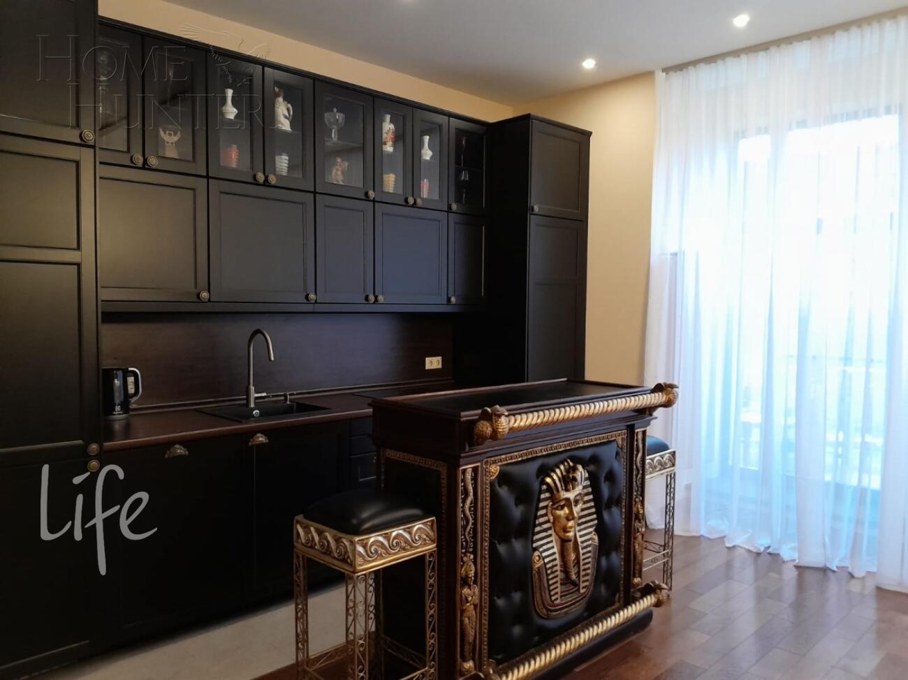 2-этажный таунхаус 234 м² с отделкой