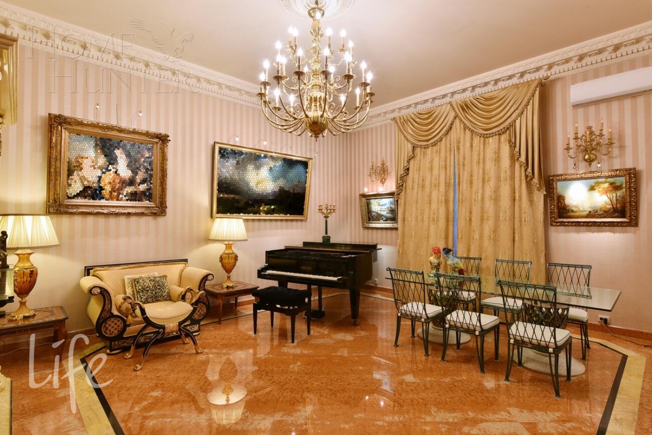 2-этажный коттедж 490 м² с отделкой