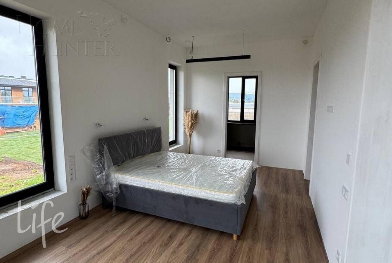 2-этажный коттедж 300 м² с отделкой