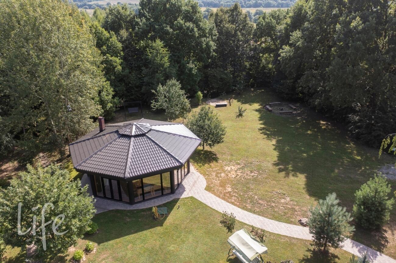 2-этажный коттедж 390 м² с отделкой