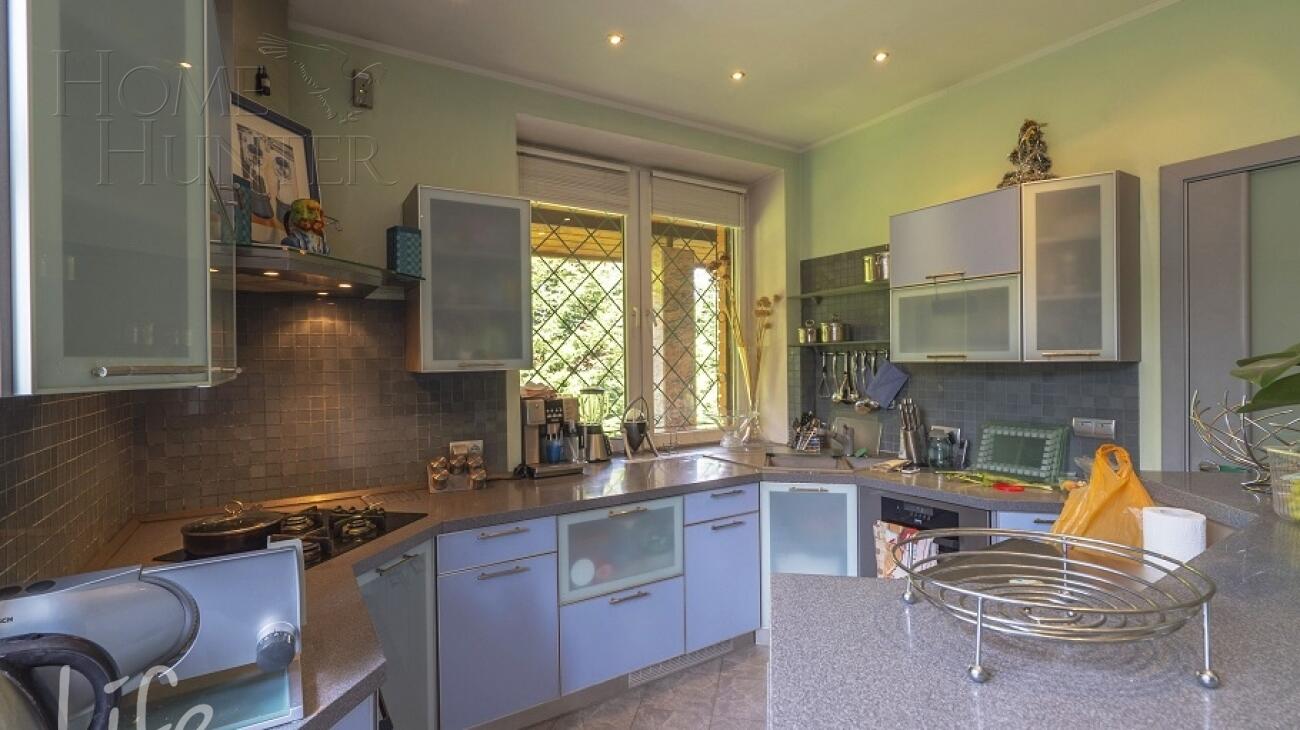 2-этажный коттедж 675 м² с отделкой