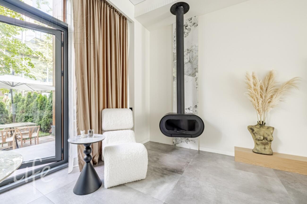 3-этажный таунхаус 238 м² с отделкой