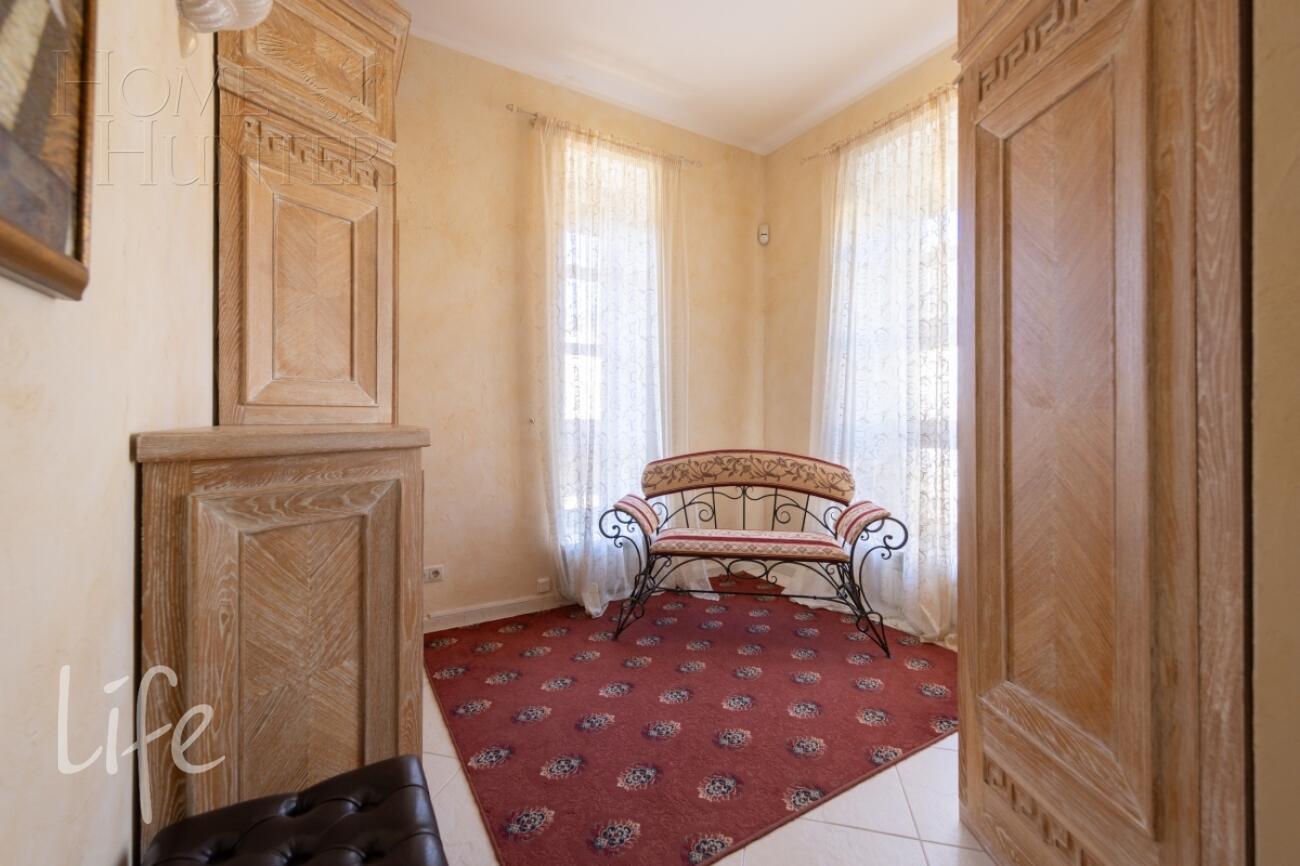 2-этажный коттедж 340 м² с отделкой