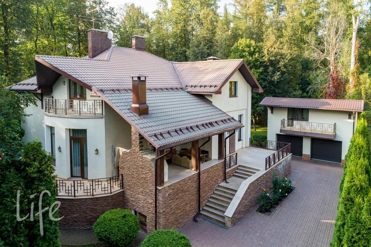 2-этажный коттедж 600 м² с отделкой