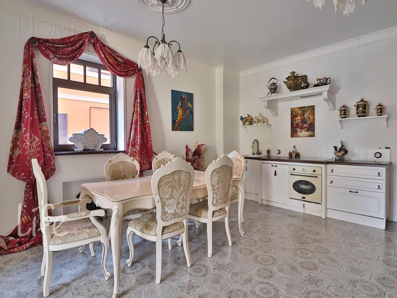 2-этажный таунхаус 252 м² с отделкой