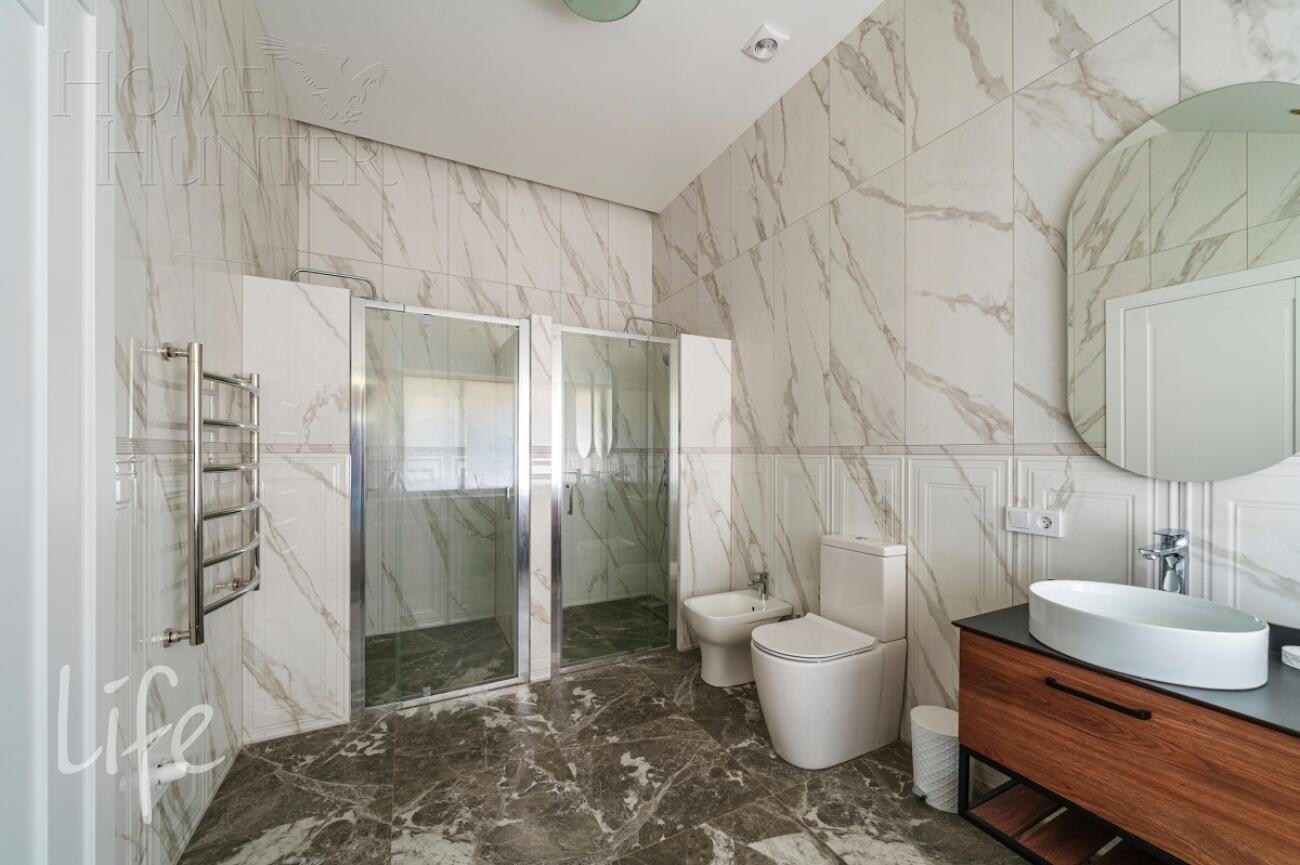 2-этажный коттедж 443 м² с отделкой