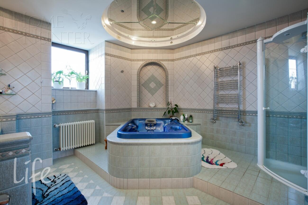 2-этажный коттедж 916 м² с отделкой