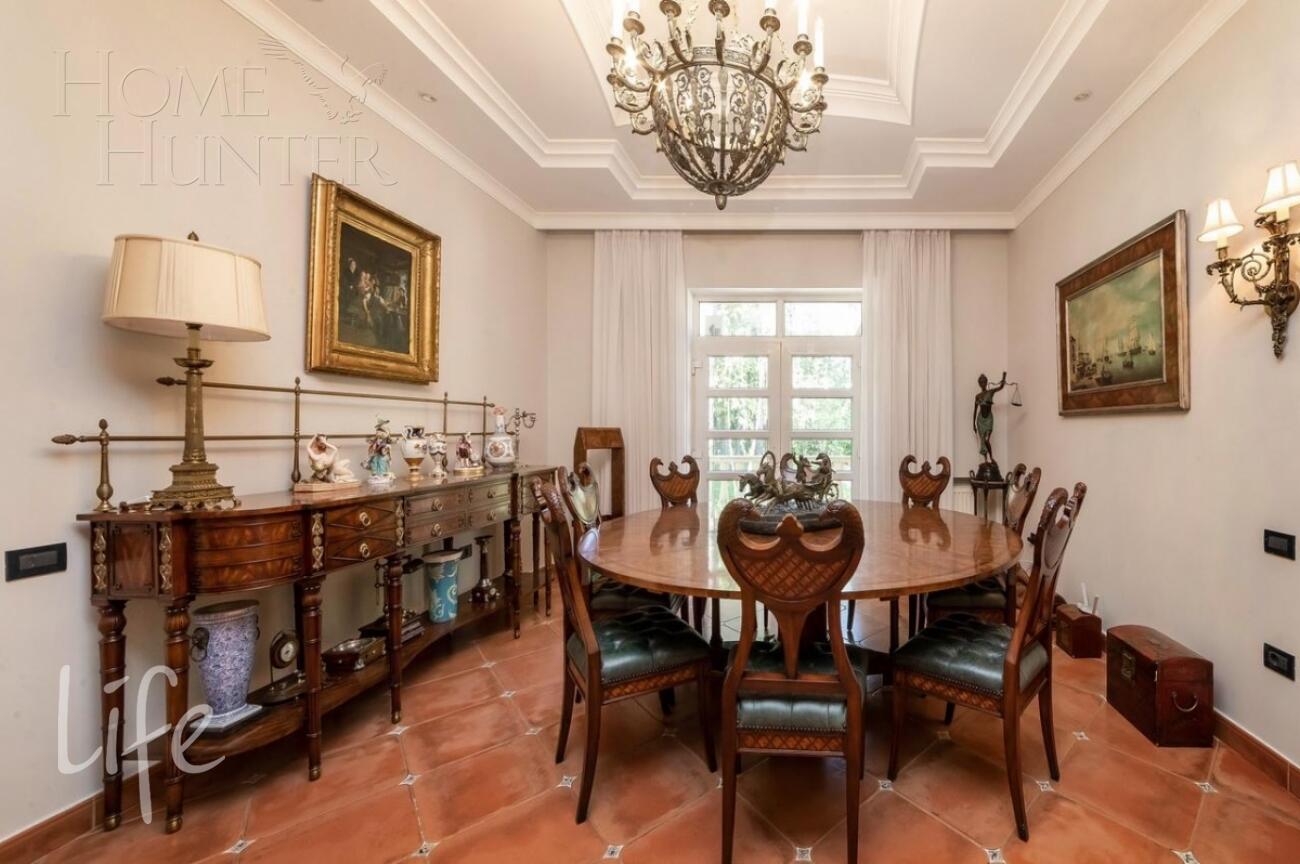 2-этажный коттедж 845 м² с отделкой