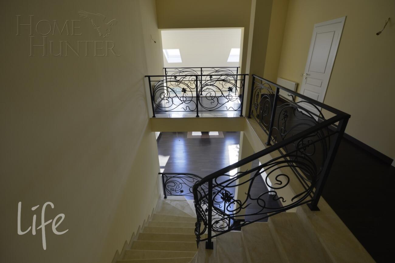 2-этажный коттедж 357 м² с отделкой