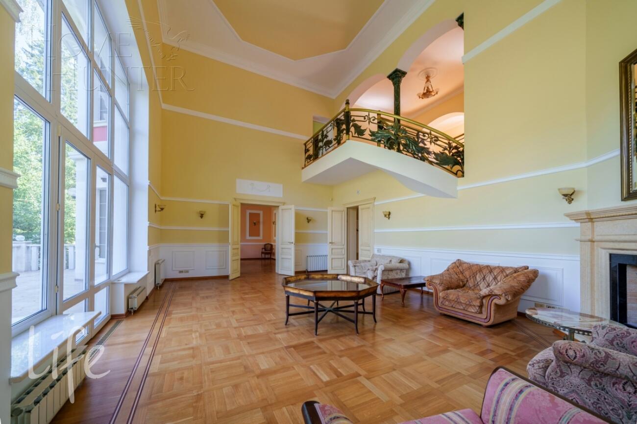 2-этажный коттедж 511 м² с отделкой