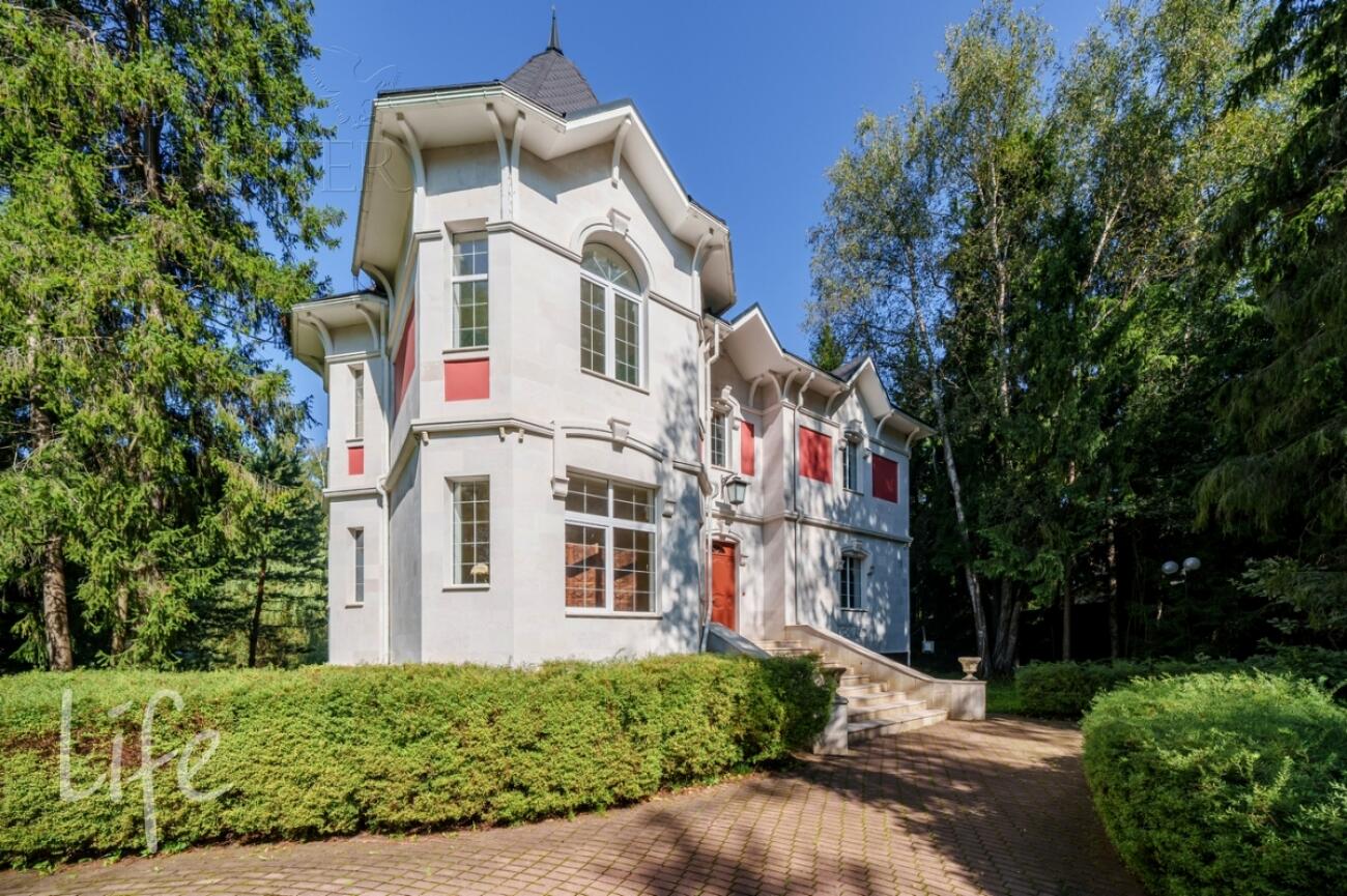 2-этажный коттедж 511 м² с отделкой