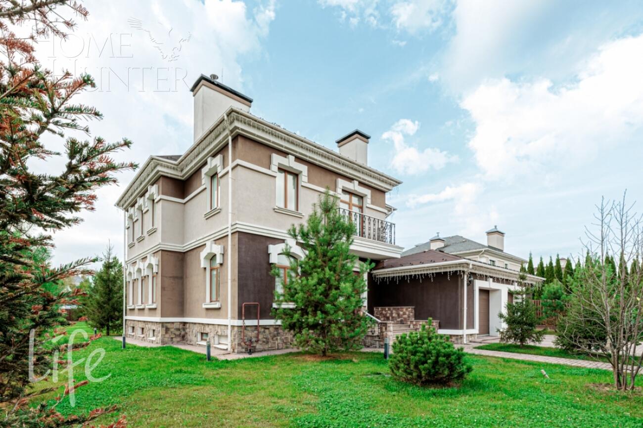 2-этажный коттедж 400 м² с отделкой