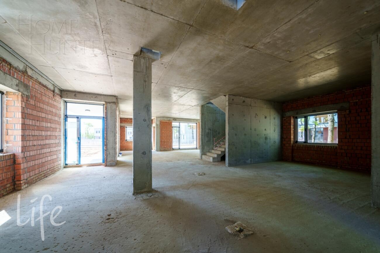 2-этажный коттедж 363 м² без отделки