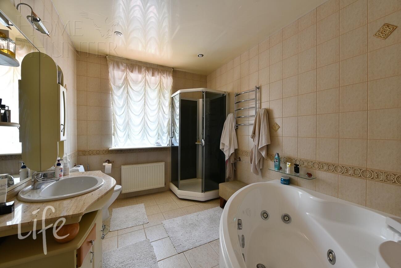 2-этажный коттедж 765 м² с отделкой